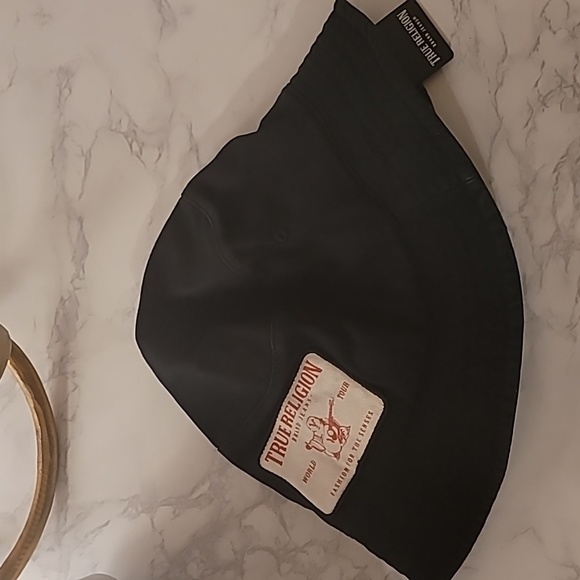 TRUE RELIGION LOGO BUCKET HAT BLACK ONE SIZE - Picture 6 of 9